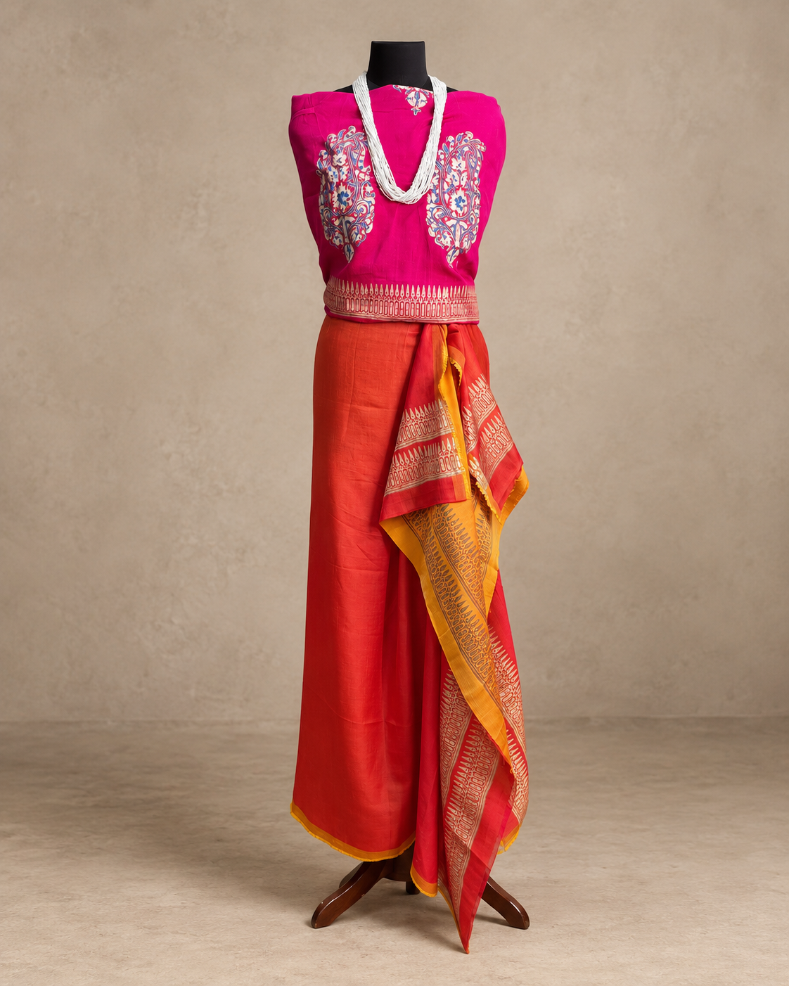 Saffron Flame - Image 2